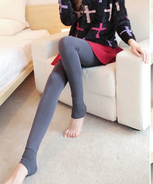 Coo+i（クーイ）の「厚手裏起毛レギンス（レギンス/スパッツ・レディース・ブラック/ベージュ/ネイビー/グレー/ワイン/ブラウン/グリーン/パープル・FREE/XL）」の10枚目の写真