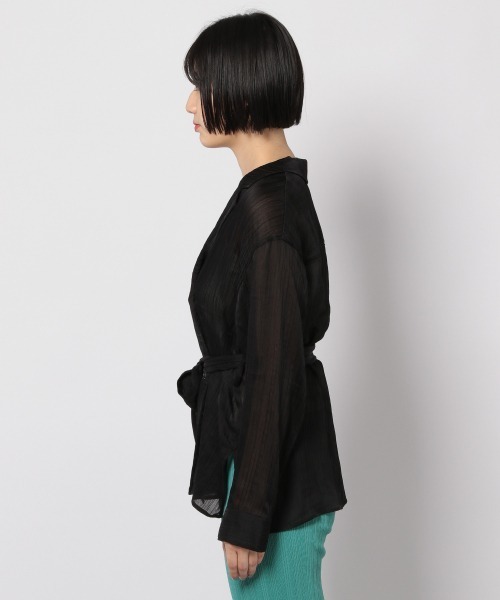 PAGEBOY(ページボーイ)の「ヨウリュウシアーカシュクールシャツ(シャツ/ブラウス・レディース・ブラック/オフホワイト/グレイッシュベージュ・FREE)」の6枚目の写真
