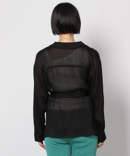 PAGEBOY(ページボーイ)の「ヨウリュウシアーカシュクールシャツ(シャツ/ブラウス・レディース・ブラック/オフホワイト/グレイッシュベージュ・FREE)」の13枚目の写真