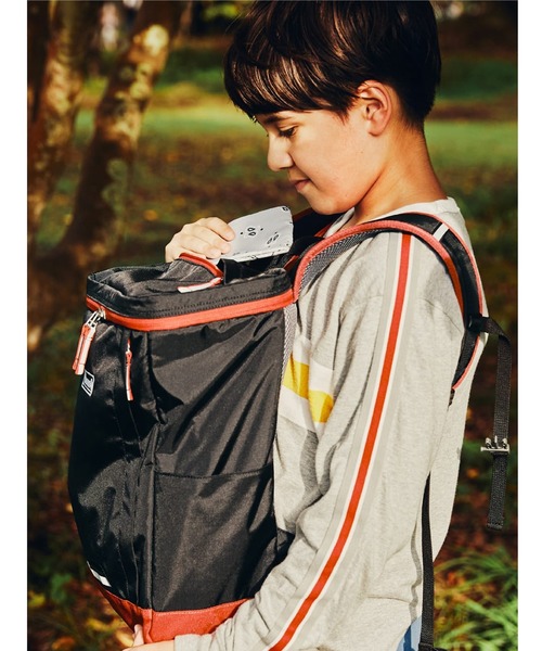 COLEMAN（コールマン）の「ジャックインパック（バックパック/リュック・キッズ・ネイビー/ブラック×レッド/ブルー・ONE SIZE）」の10枚目の写真