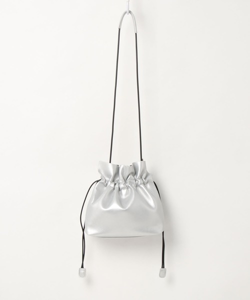 COLONY 2139（コロニートゥーワンスリーナイン）の「ミニ巾着ショルダーバッグ(スムース)（ショルダーバッグ・レディース・ブラック/ベージュ/サックスブルー/シルバー・FREE）」の14枚目の写真