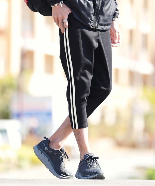 roshell（ロシェル）の「ストレッチクロップドパンツ（チノパンツ・メンズ・ホワイト/ライトグレー/グレー系その他/ホワイト系その他/ブラック系その他/ネイビー/グレー/ベージュ/ブラック・SMALL/MEDIUM/LARGE/X-LARGE）」の4枚目の写真