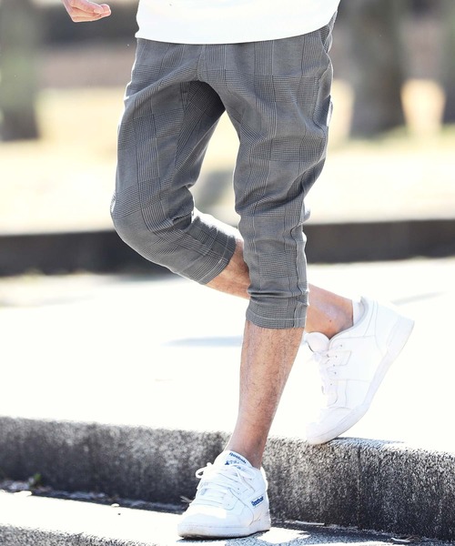 roshell（ロシェル）の「ストレッチクロップドパンツ（チノパンツ・メンズ・ホワイト/ライトグレー/グレー系その他/ホワイト系その他/ブラック系その他/ネイビー/グレー/ベージュ/ブラック・SMALL/MEDIUM/LARGE/X-LARGE）」の7枚目の写真