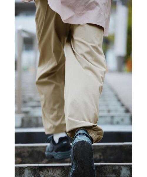 green label relaxing（グリーンレーベルリラクシング）の「OLT【 WEB限定 】[ GLR/ -or ]  刺繍 スウェット イージー パンツ ユニセックス 男女兼用（スウェットパンツ・メンズ・ベージュ/ブラック/ターコイズブルー・L/S/M）」の5枚目の写真