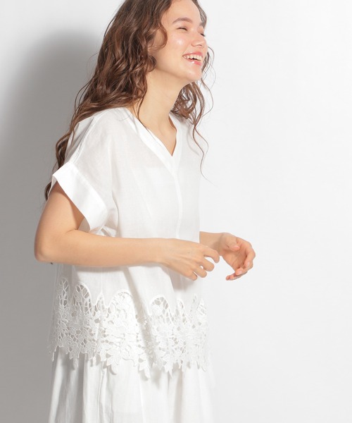 ichi(イチ)の「【ichi(イチ)】刺繍ブラウス(シャツ/ブラウス・レディース・ホワイト/ブラック/ボルドー・FREE)」の2枚目の写真