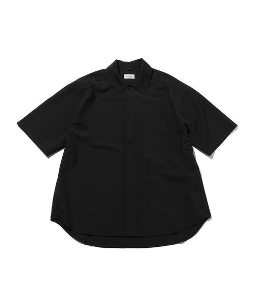 lownn(ローン)の「<LOWNN> MINIMAL SHT SS/シャツ(シャツ/ブラウス・メンズ・ブラック・44/46)」の1枚目の写真