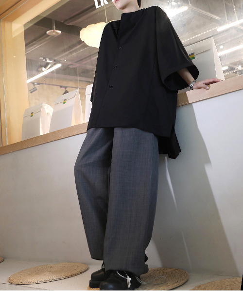 neos（ネオス）の「【neos -addictive design-】Big silhouette Dolman sleeve collarless shirt（シャツ/ブラウス・メンズ・ブラック/ベージュ/オフホワイト・MEDIUM/LARGE）」の8枚目の写真