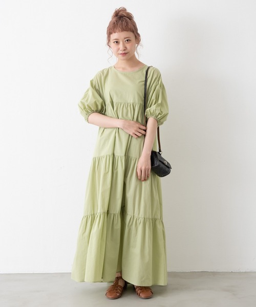 MERLOT（メルロー）の「パフスリーブティアードワンピース（ワンピース・レディース・ブルー/レッド/ブラック/ライトグリーン・FREE）」の10枚目の写真