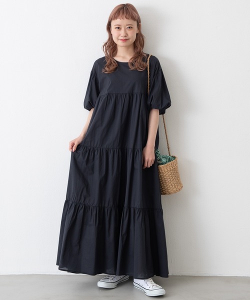 MERLOT（メルロー）の「パフスリーブティアードワンピース（ワンピース・レディース・ブルー/レッド/ブラック/ライトグリーン・FREE）」の21枚目の写真