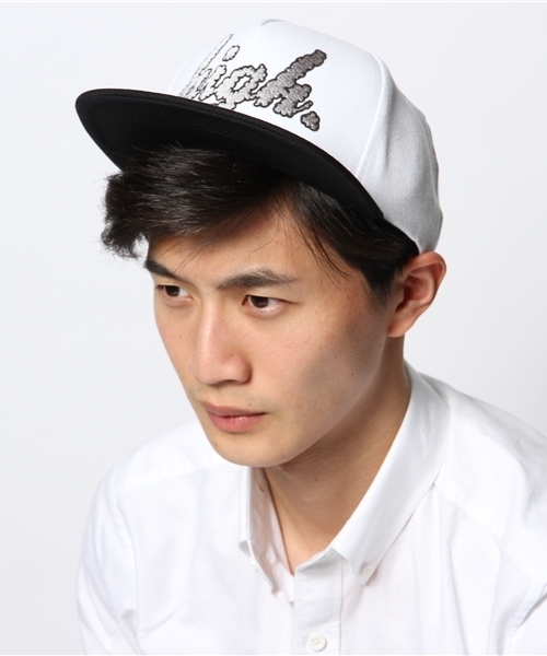 ODD FUTURE(オッドフューチャー)の「DOMO HIGH CLOUDS HAT(キャップ・メンズ・グリーン/ホワイト・ONE SIZE)」の5枚目の写真