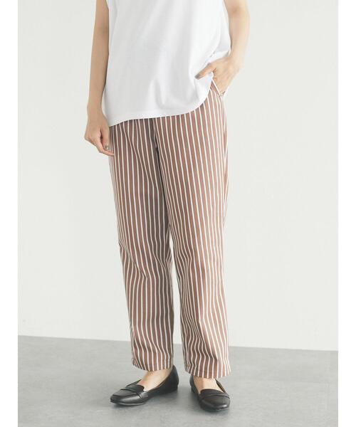 CRAFT STANDARD BOUTIQUE（クラフトスタンダードブティック）の「イージーテーパードパンツ　＊（スラックス・レディース・ベージュ/ブラウン/グレー/グレー系その他・L/M）」の13枚目の写真