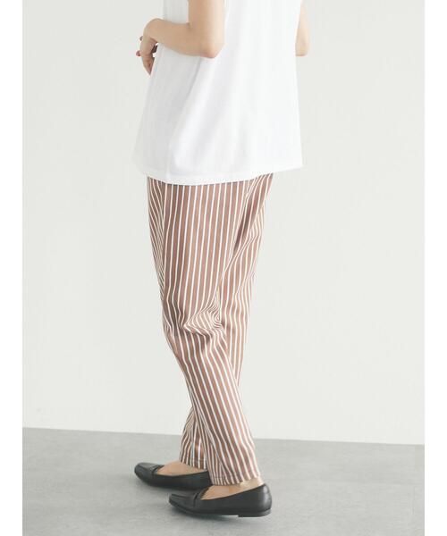 CRAFT STANDARD BOUTIQUE（クラフトスタンダードブティック）の「イージーテーパードパンツ　＊（スラックス・レディース・ベージュ/ブラウン/グレー/グレー系その他・L/M）」の15枚目の写真