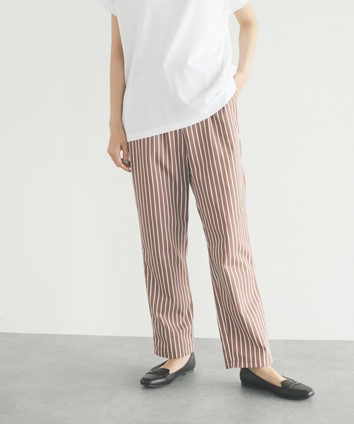 CRAFT STANDARD BOUTIQUE（クラフトスタンダードブティック）の「イージーテーパードパンツ　＊（スラックス・レディース・ベージュ/ブラウン/グレー/グレー系その他・L/M）」の3枚目の写真