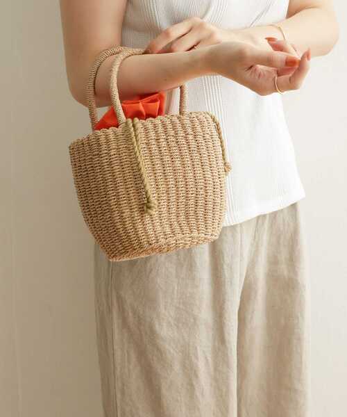 URBAN RESEARCH DOORS(アーバンリサーチドアーズ)の「プチ巾着カゴバッグ(ハンドバッグ・レディース・ブラック/オレンジ/ライトベージュ・ONE)」の4枚目の写真