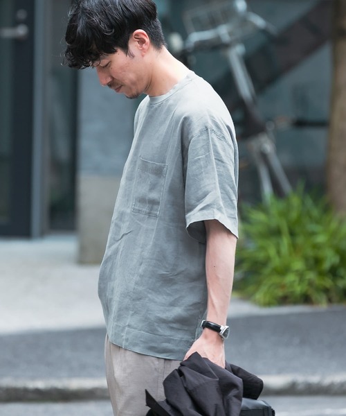 ITEMS URBANRESEARCH（アイテムズ アーバンリサーチ）の「リネンTシャツ（Tシャツ/カットソー・メンズ・ブラック/グリーン/ブルー/ベージュ・LARGE/MEDIUM）」の5枚目の写真
