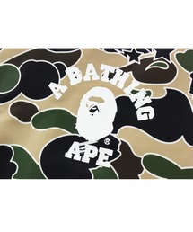 A BATHING APE（アベイシングエイプ）の「STA CAMO RELAXED FIT COACH 