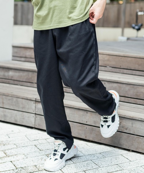 Rocky Monroe(ロッキーモンロー)の「ビストロ ワイドイージーシェフパンツ / 無地 デニム レオパード ストライプ チェック ペイズリー コックパンツ(その他パンツ・メンズ・インディゴブルー/チャコール/ライトブルーグレー/ブラック/ネイビー/ブラック系/オフホワイト/ブラウン系/ストライプ/オリーブ/ブルー系/ワンウォッシュ/ベージュ/レオパード/ブラック系1・L/M/XL)」の3枚目の写真