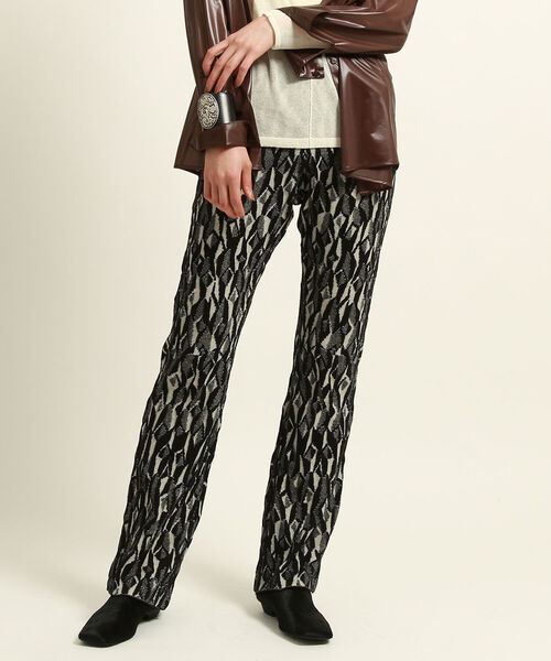 Ray BEAMS（レイビームス）の「Ray BEAMS / ジオメトリック ジャカード パンツ（その他パンツ・レディース・ブラック/グリーン系その他2・ONE SIZE）」の10枚目の写真