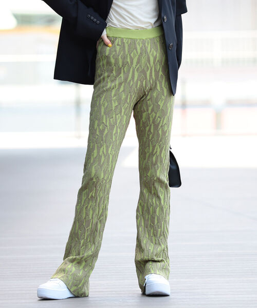 Ray BEAMS（レイビームス）の「Ray BEAMS / ジオメトリック ジャカード パンツ（その他パンツ・レディース・ブラック/グリーン系その他2・ONE SIZE）」の20枚目の写真