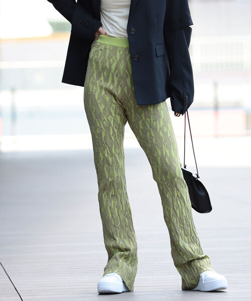 Ray BEAMS（レイビームス）の「Ray BEAMS / ジオメトリック ジャカード パンツ（その他パンツ・レディース・ブラック/グリーン系その他2・ONE SIZE）」の21枚目の写真