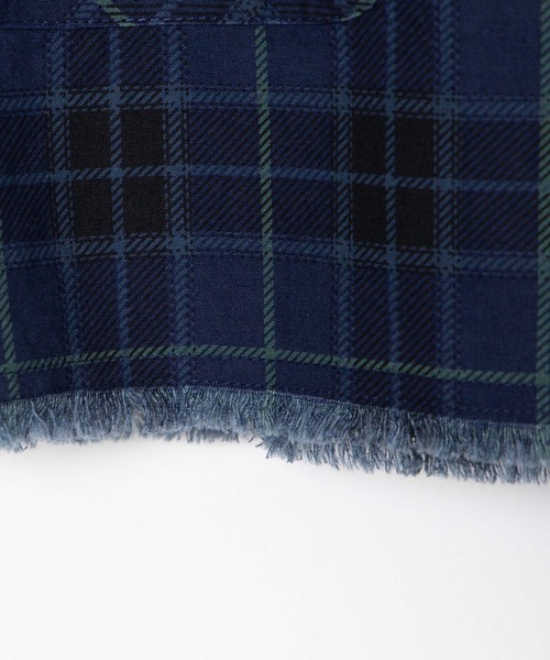 WEGO(ウィゴー)の「WEGO/ダメージショートシャツ(シャツ/ブラウス・レディース・ブラック/カーキ/ブラック系その他/ブルー系その他/レッド系その他2・FREE)」の7枚目の写真