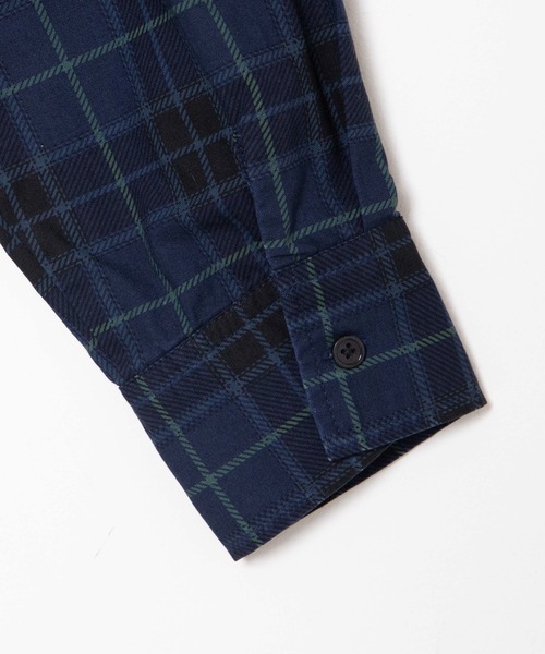 WEGO(ウィゴー)の「WEGO/ダメージショートシャツ(シャツ/ブラウス・レディース・ブラック/カーキ/ブラック系その他/ブルー系その他/レッド系その他2・FREE)」の6枚目の写真