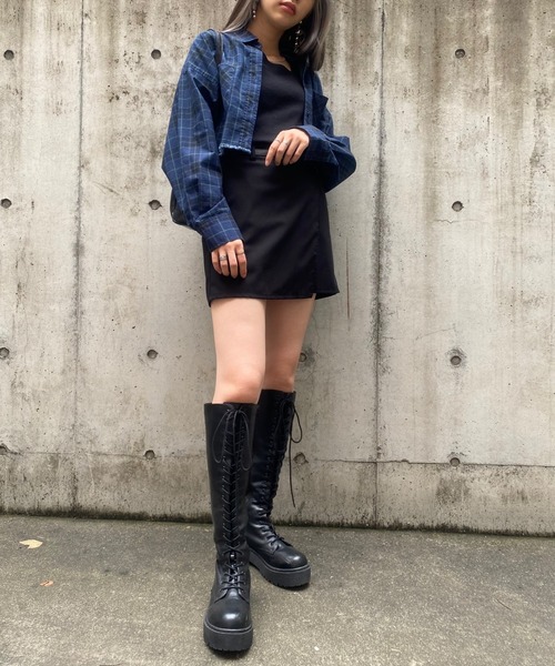 WEGO(ウィゴー)の「WEGO/ダメージショートシャツ(シャツ/ブラウス・レディース・ブラック/カーキ/ブラック系その他/ブルー系その他/レッド系その他2・FREE)」の22枚目の写真