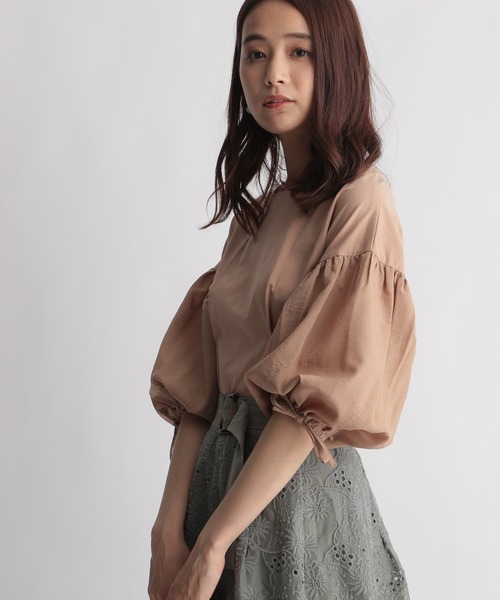 Andemiu（アンデミュウ）の「ソデフハクボリュームカット958508（Tシャツ/カットソー・レディース・ブラック/ベージュ/パープル/オフホワイト・FREE）」の11枚目の写真