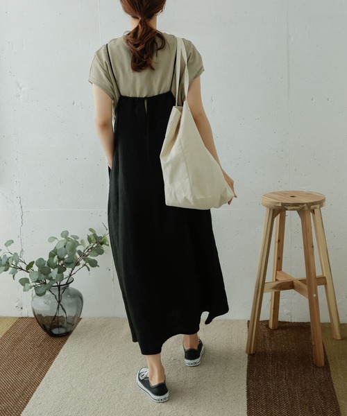 URBAN RESEARCH DOORS（アーバンリサーチドアーズ）の「リネンキャミワンピース（ワンピース・レディース・グレー系その他/ブラック/ベージュ・ONE）」の13枚目の写真