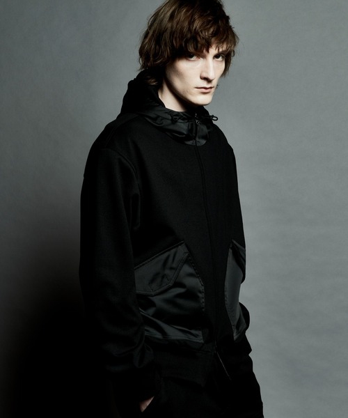 roarguns（ロアーガンズ）の「roarguns/ロアーガンズ/ソロテックスフーディ－（パーカー・メンズ・ブラック・3/2/4）」の5枚目の写真