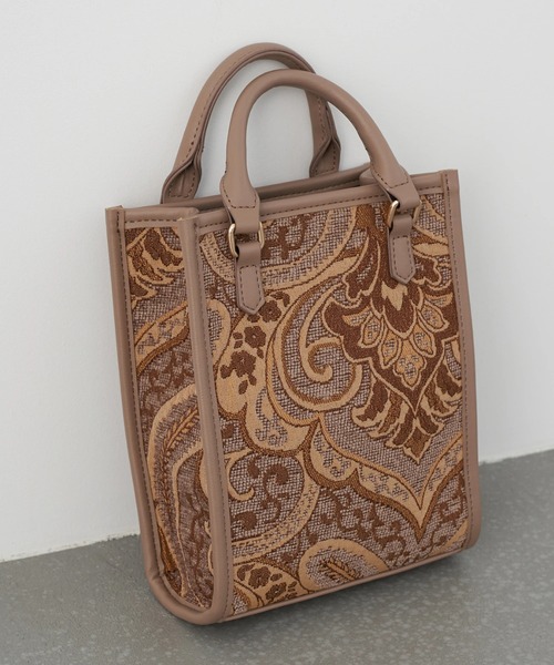 earth music&ecology(アースミュージックアンドエコロジー)の「スクエアジャガードバッグ *(トートバッグ・レディース・モカ/サックスブルー・FREE)」の1枚目の写真