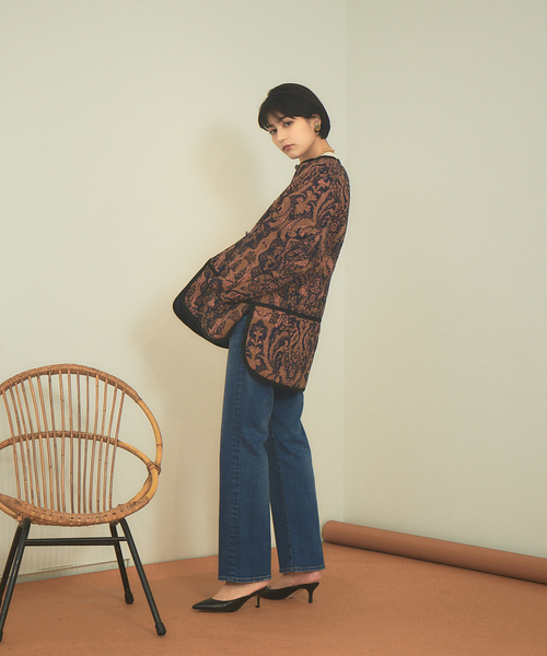 Rouge vif(ルージュヴィフ)の「ジャガードキルティングブルゾン(ノーカラーコート・レディース・ネイビー・フリー)」の12枚目の写真