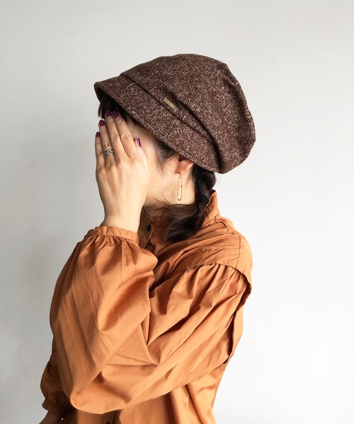 COMMON WARE(コモンウェアー)の「Aurelia: ジャパンメイド ツィードキャスケット(キャスケット・レディース・ブラウン/ネイビー・FREE)」の2枚目の写真