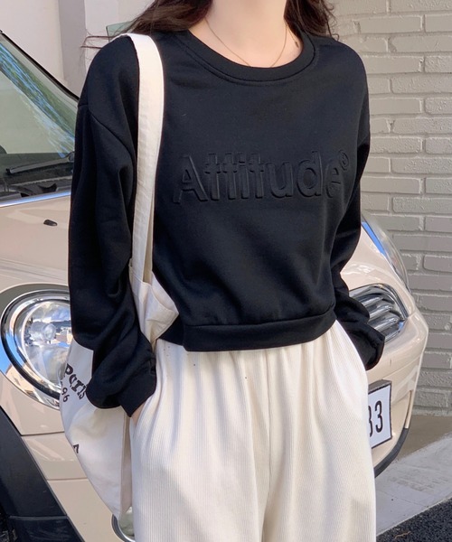 Diosfront（ディオスフロント）の「エンボス加工ショート丈ロゴロンTee（Tシャツ/カットソー・レディース・ホワイト/ライトブルー/グレー/ピンク/ブラック/ネイビー・M/L/XL）」の3枚目の写真