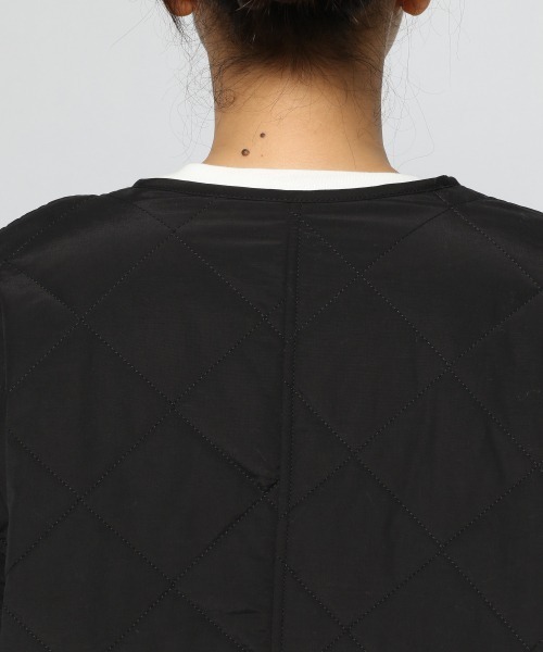 LOWRYS FARM（ローリーズファーム）の「キルティングロングコート　959063（ノーカラーコート・レディース・ブラック/ブラウン/グリーン・FREE）」の14枚目の写真