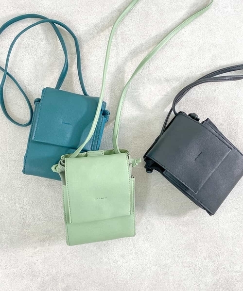 a.v.v(アーヴェヴェ)の「エコバッグ2WAYミニショルダー(エコバッグ/サブバッグ・レディース・グリーン/ミント/ブラック・38)」の1枚目の写真