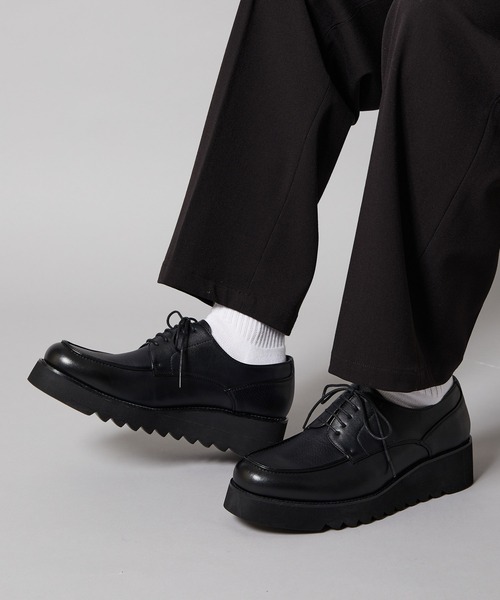 JUNRED(ジュンレッド)の「シンセティックレザープラットフォームシューズ(ドレスシューズ・メンズ・ブラック/ブラック系その他2・S/M/L)」の1枚目の写真