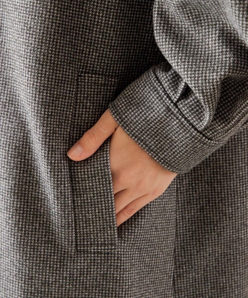 WEGO(ウィゴー)の「WEGO/ボリュームスリーブチェスターオーバーコート(チェスターコート・レディース・ブラック/ブルー/ライトベージュ/ブラック系その他2/ベージュ系その他2・SMALL/MEDIUM)」の16枚目の写真