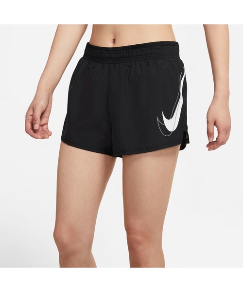 NIKE(ナイキ)の「ナイキ NIKE ナイキ ウィメンズ DF スウッシュ ラン ショート(その他パンツ・レディース・ブラック・S/L/XL/M)」の1枚目の写真