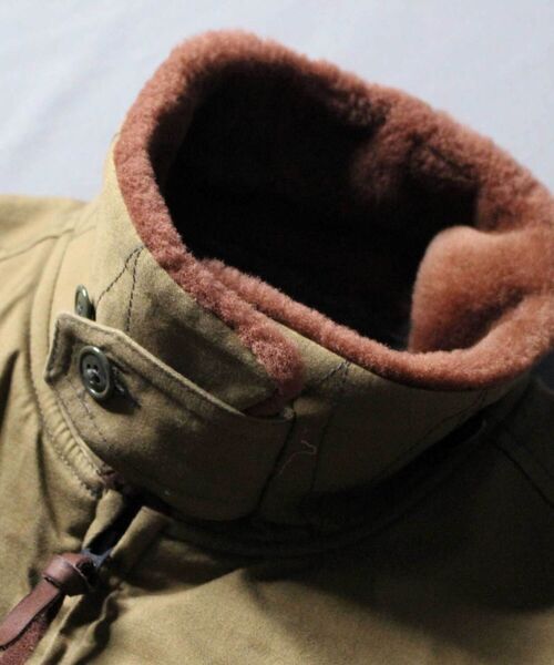 AVIREX(アヴィレックス)の「タイプ B-10 ブリーフィング タイム/TYPE B-10 BRIEFING TIME/アヴィレックス/AVIREX(ミリタリージャケット・メンズ・カーキ・44/40/38/42)」の18枚目の写真