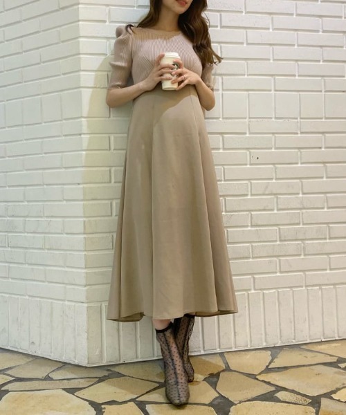 美品♥️バーバリーフォーマル　ワンピース　バーバリースモッキングワンピース♥️ セール】異素材ドッキングパワショルワンピース（ワンピース