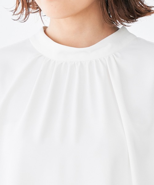 ROPE' PICNIC（ロペピクニック）の「【2WAY】スタンドカラーブラウス（シャツ/ブラウス・レディース・オフホワイト/ネイビー/グリーン・38）」の7枚目の写真