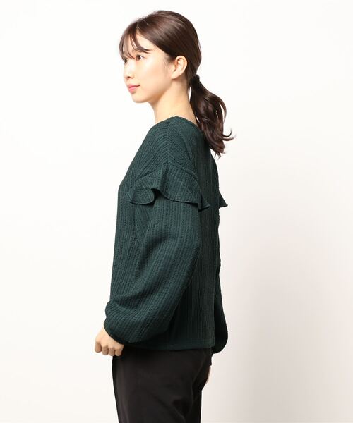 NICOLE white（ニコルホワイト）の「カットジャガード 袖フリルプルオーバー（Tシャツ/カットソー・レディース・グリーン/ブラウン/ブラック・FREE）」の4枚目の写真