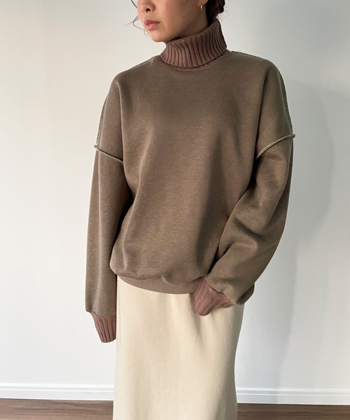 JUNOAH(ジュノア)の「タートルネックドロップショルダートレーナー(スウェット・レディース・グレー/グリーン/ブラック/モカ/ブルー/アイボリー・X-LARGE/MEDIUM/LARGE)」の7枚目の写真