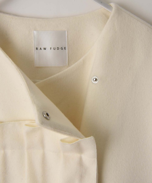 RAW FUDGE(ローファッジ)の「タタミフリルアシメジャケット(ノーカラーコート・レディース・チャコールグレー/ブラック/オフホワイト・M)」の19枚目の写真
