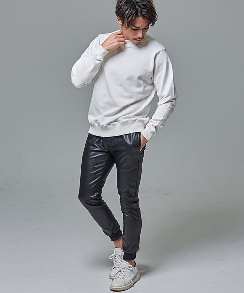 Goodwear(グッドウェア)の「『Goodwear/グッドウェア』WEB別注 USAコットンクルーネック長袖裏毛トレーナー(スウェット・メンズ・ブラック/ベージュ/グレー/オフホワイト/カーキ/チャコールグレー/ネイビー/グレイッシュベージュ・S/M/L/XL)」の16枚目の写真