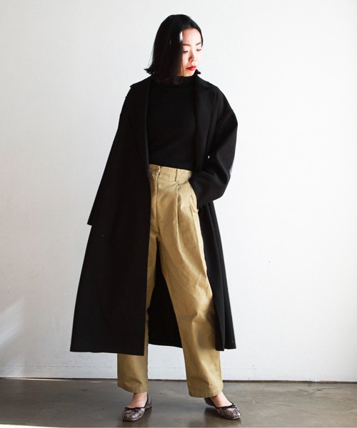 feepur（フェピュール）の「コットンタックパンツ（チノパンツ・レディース・アイボリー/ブラック/ベージュ・SMALL/MEDIUM）」の11枚目の写真