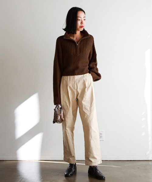 feepur（フェピュール）の「コットンタックパンツ（チノパンツ・レディース・アイボリー/ブラック/ベージュ・SMALL/MEDIUM）」の19枚目の写真