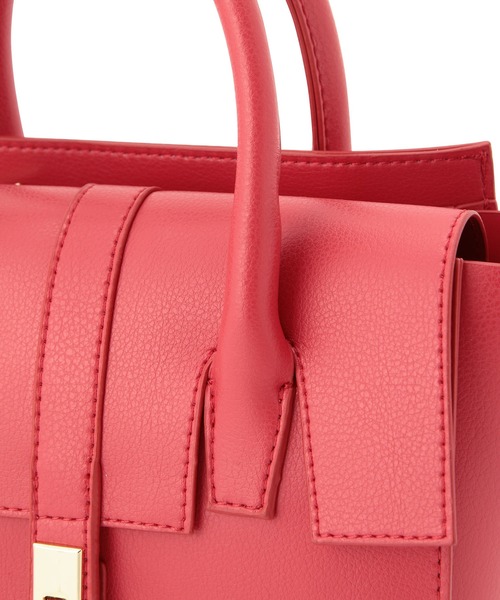 ROPE' PICNIC(ロペピクニック)の「軽量フラップベルトミニサイズバッグ(ショルダーバッグ・レディース・ブラック/レッド/グリーン/イエロー系その他2・FREE)」の5枚目の写真