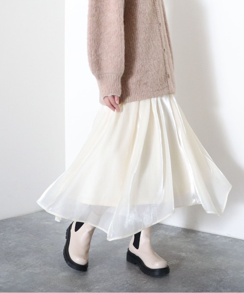 archives（アルシーヴ）の「シャイニーイレヘムスカート（スカート・レディース・ブラック/グリーン/アイボリー/ラベンダー・MEDIUM）」の11枚目の写真